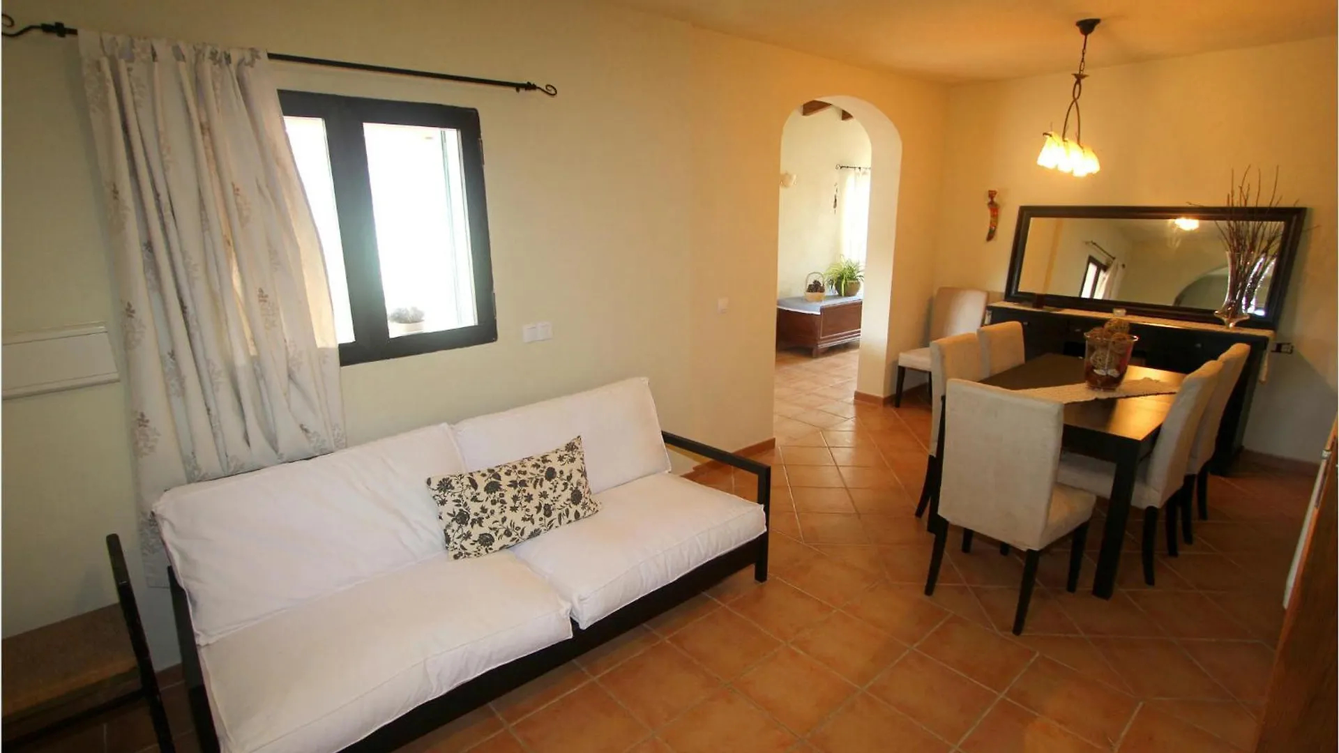 Cozy Home In Algaida With Outdoor Swimming Pool Algaida (Mallorca)